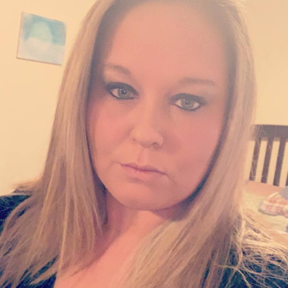 Meet your Posher, Lena